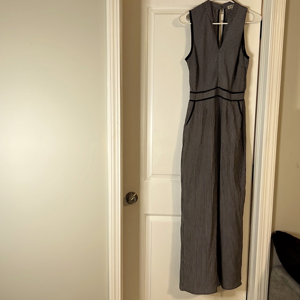 Black and white stripe jumper